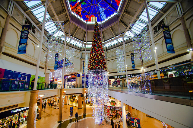 Christmas Shopping High Street