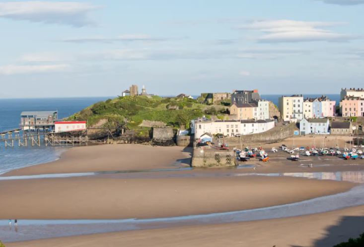 Lydstep Beach - Haven Holidays