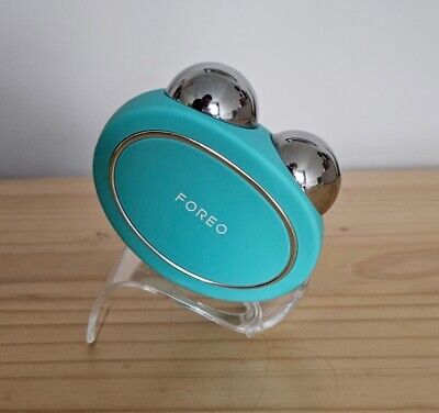 Bear Microcurrent Facial Toning Device Review