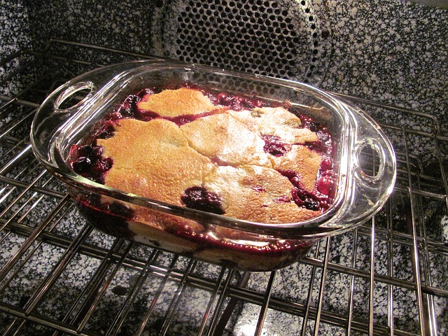 Blackberry crumble