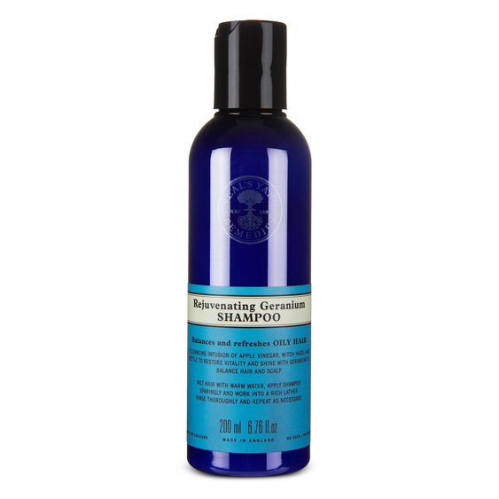 Geranium Shampoo - Neals Yard Remedies